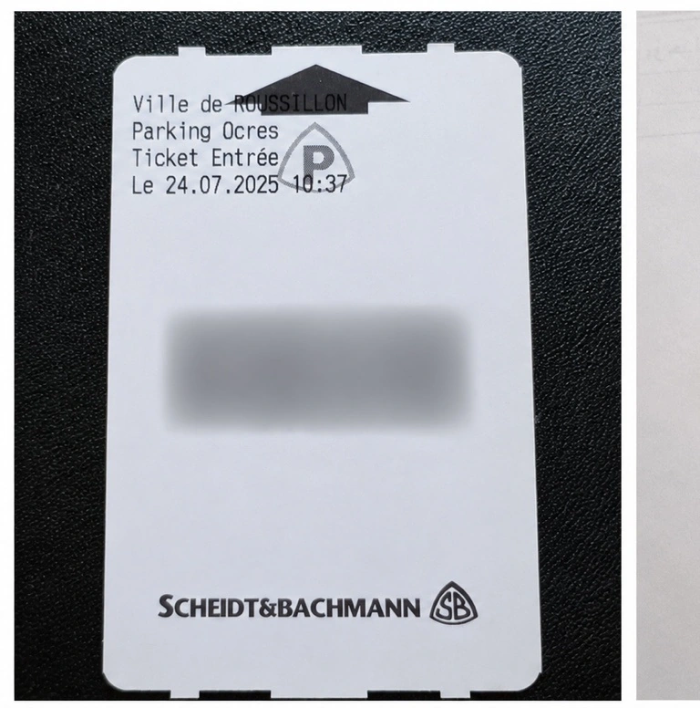Ticket de stationnement conservé lors d’un repérage à Roussillon.